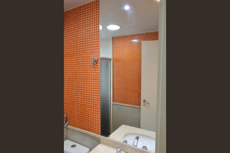 Apartamento à venda com 110m², 4 quartos e 2 vagas Apartamento à venda com 110m², 4 quartos e 2 vagasBanheiro