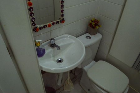 Apartamento à venda com 110m², 4 quartos e 2 vagas Apartamento à venda com 110m², 4 quartos e 2 vagasBanheiro de serviço