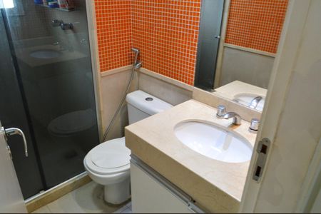 Apartamento à venda com 110m², 4 quartos e 2 vagas Apartamento à venda com 110m², 4 quartos e 2 vagasBanheiro