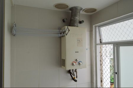 Apartamento à venda com 110m², 4 quartos e 2 vagas Apartamento à venda com 110m², 4 quartos e 2 vagasÁrea de Serviço