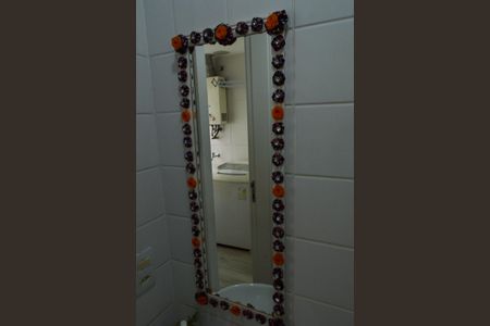 Apartamento à venda com 110m², 4 quartos e 2 vagas Apartamento à venda com 110m², 4 quartos e 2 vagasBanheiro de serviço