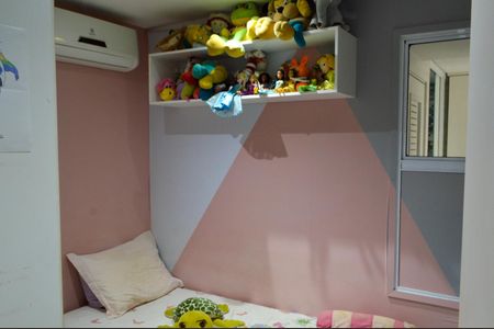 Apartamento à venda com 110m², 4 quartos e 2 vagas Apartamento à venda com 110m², 4 quartos e 2 vagasQuarto 1