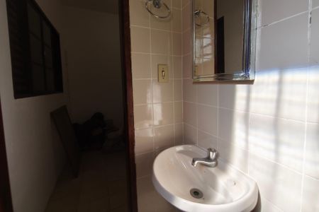 Casa à venda com 157m², 4 quartos e 2 vagasBanheiro Suíte