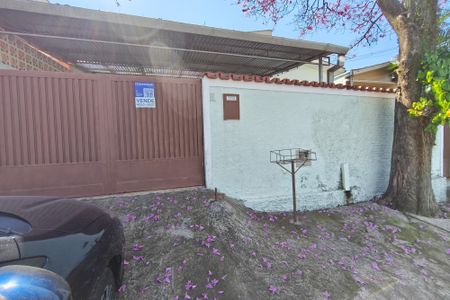 Casa à venda com 157m², 4 quartos e 2 vagasFachada Placa