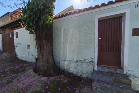 Casa à venda com 157m², 4 quartos e 2 vagasFachada