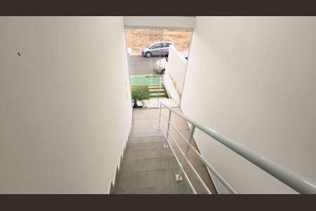 Casa de condomínio à venda com 184m², 4 quartos e 3 vagasCorredor