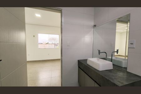 Casa de condomínio à venda com 184m², 4 quartos e 3 vagasBanheiro