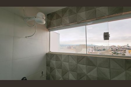 Casa de condomínio à venda com 184m², 4 quartos e 3 vagasBanheiro