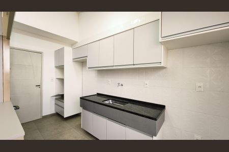 Casa de condomínio à venda com 184m², 4 quartos e 3 vagasSala/Cozinha