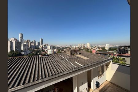 Casa à venda com 316m², 6 quartos e 3 vagas Casa à venda com 316m², 6 quartos e 3 vagasFoto 25