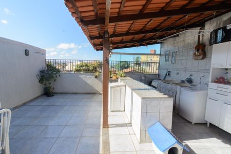 Apartamento à venda com 76m², 2 quartos e 1 vaga Apartamento à venda com 76m², 2 quartos e 1 vagaCobertura e Area de Serviços