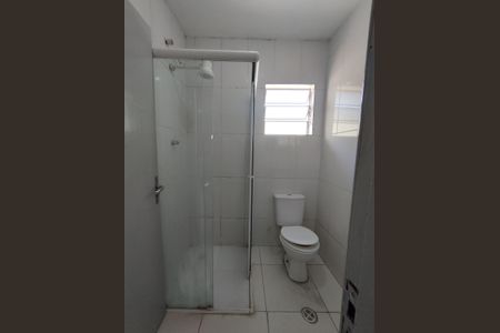 Casa para alugar com 70m², 2 quartos e sem vagaBanheiro - torneira