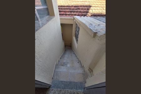 Casa para alugar com 70m², 2 quartos e sem vagaÁrea comum - Entrada