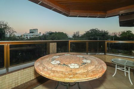 Apartamento para alugar com 304m², 3 quartos e 4 vagasVaranda da Sala