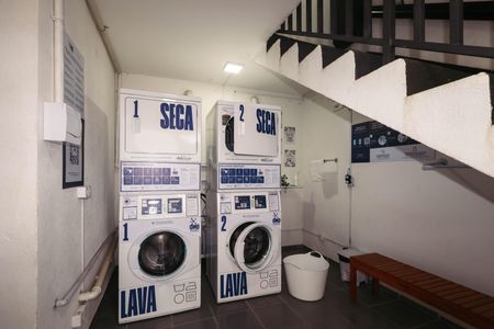 Apartamento à venda com 40m², 2 quartos e 1 vaga Apartamento à venda com 40m², 2 quartos e 1 vagaÁrea Comum - Lavanderia