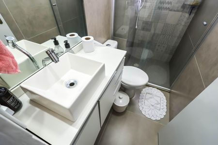 Apartamento à venda com 40m², 2 quartos e 1 vaga Apartamento à venda com 40m², 2 quartos e 1 vagaBanheiro