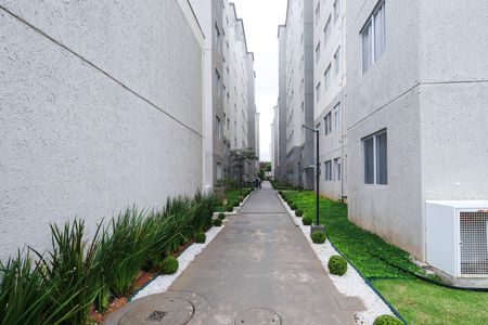 Apartamento à venda com 40m², 2 quartos e 1 vaga Apartamento à venda com 40m², 2 quartos e 1 vagaFachada