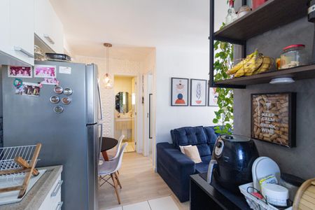 Apartamento à venda com 38m², 2 quartos e 1 vaga Apartamento à venda com 38m², 2 quartos e 1 vagaCozinha e área de serviço