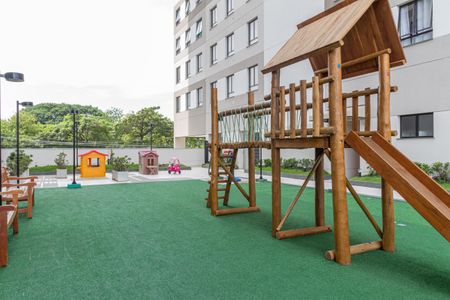 Apartamento à venda com 38m², 2 quartos e 1 vaga Apartamento à venda com 38m², 2 quartos e 1 vagaÁrea comum - Playground