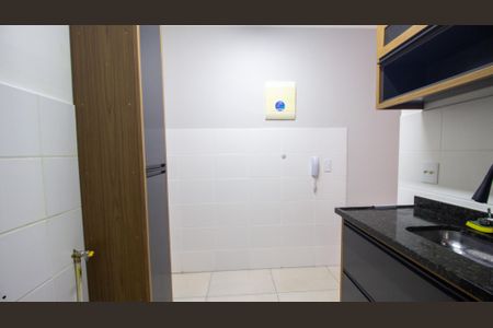 Apartamento à venda com 54m², 2 quartos e 1 vagaCozinha