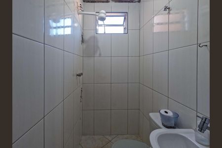 Casa à venda com 111m², 5 quartos e 3 vagas Casa à venda com 111m², 5 quartos e 3 vagasBanheiro Suíte 1