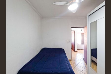 Casa à venda com 111m², 5 quartos e 3 vagas Casa à venda com 111m², 5 quartos e 3 vagasQuarto 2