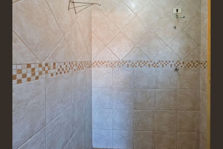 Casa à venda com 111m², 5 quartos e 3 vagas Casa à venda com 111m², 5 quartos e 3 vagasBanheiro Suíte 2