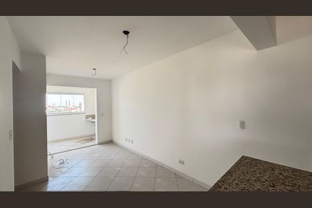 Apartamento à venda com 58m², 2 quartos e 2 vagasSala/Cozinha