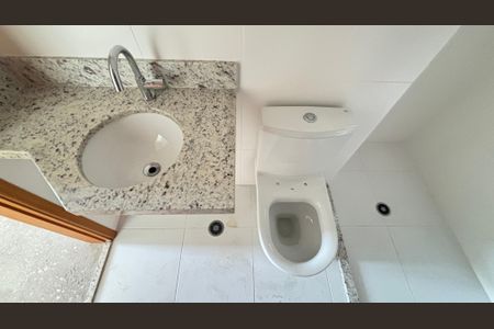 Apartamento à venda com 60m², 2 quartos e 2 vagasBanheiro Social