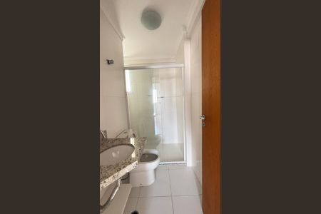 Apartamento à venda com 60m², 2 quartos e 2 vagasBanheiro Social