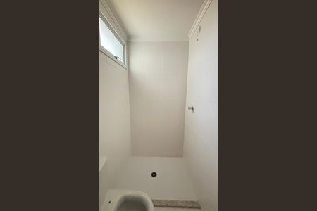 Apartamento à venda com 60m², 2 quartos e 2 vagasBanheiro da Suíte