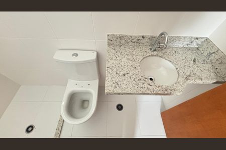 Apartamento à venda com 59m², 2 quartos e 2 vagasBanheiro da Suíte