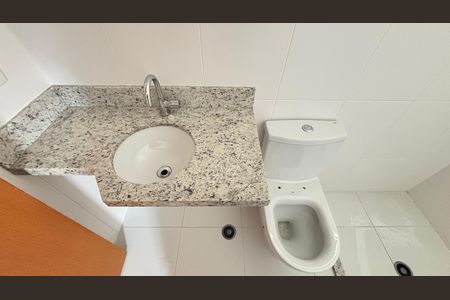 Apartamento à venda com 60m², 2 quartos e 2 vagasBanheiro da Suíte