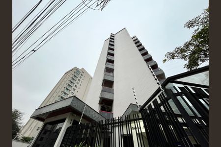 Apartamento à venda com 94m², 4 quartos e 2 vagasFachada