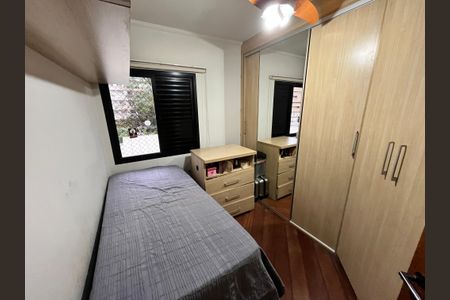 Apartamento à venda com 94m², 4 quartos e 2 vagasQuarto