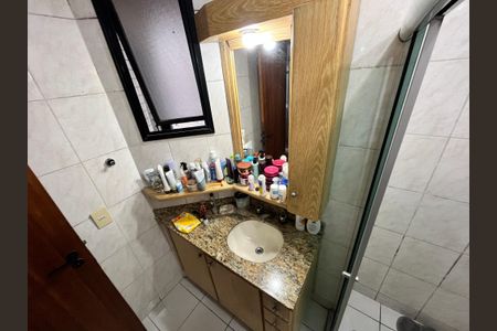 Apartamento à venda com 94m², 4 quartos e 2 vagasSuíte Banheiro