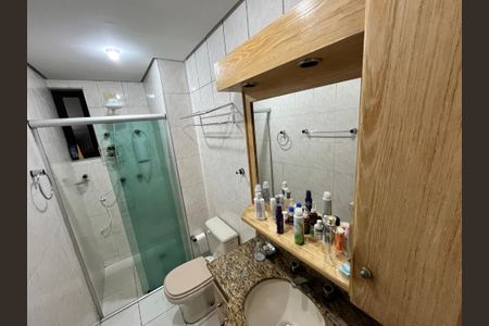 Apartamento à venda com 94m², 4 quartos e 2 vagasBanheiro