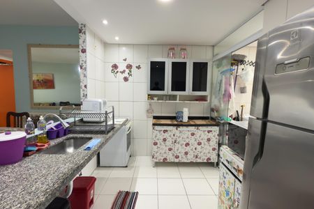 Apartamento para alugar com 76m², 2 quartos e 1 vagaCozinha