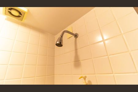 Apartamento à venda com 120m², 2 quartos e 1 vaga Apartamento à venda com 120m², 2 quartos e 1 vagaBanheiro Social