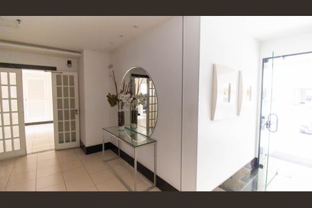 Apartamento à venda com 120m², 2 quartos e 1 vaga Apartamento à venda com 120m², 2 quartos e 1 vagaÁrea comum