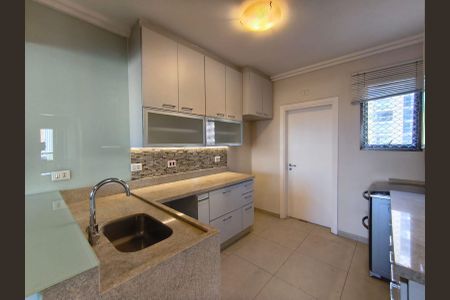 Apartamento para alugar com 116m², 2 quartos e 3 vagasCozinha