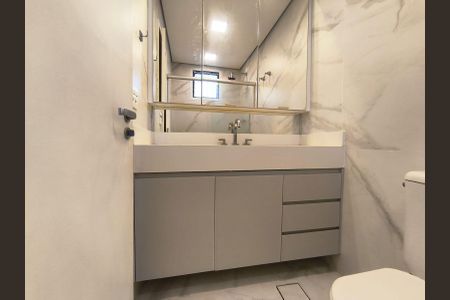 Apartamento para alugar com 116m², 2 quartos e 3 vagasBanheiro da Suíte