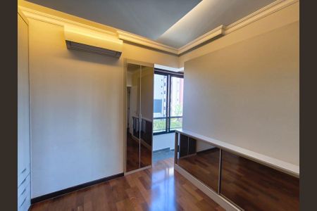 Apartamento para alugar com 116m², 2 quartos e 3 vagasSuíte