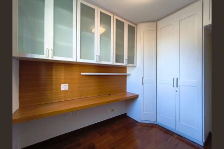Apartamento para alugar com 116m², 2 quartos e 3 vagasQuarto 1