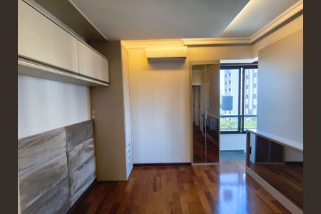 Apartamento para alugar com 116m², 2 quartos e 3 vagasSuíte