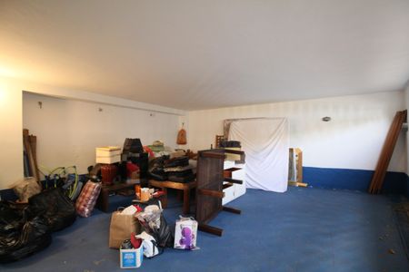 Casa à venda com 374m², 4 quartos e 5 vagasGaragem