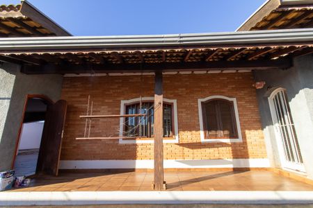 Casa à venda com 420m², 3 quartos e 6 vagasÁrea externa