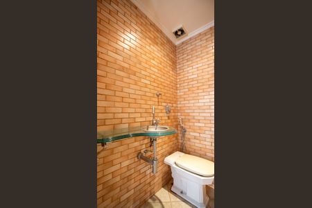 Apartamento à venda com 136m², 5 quartos e 1 vagaLavabo