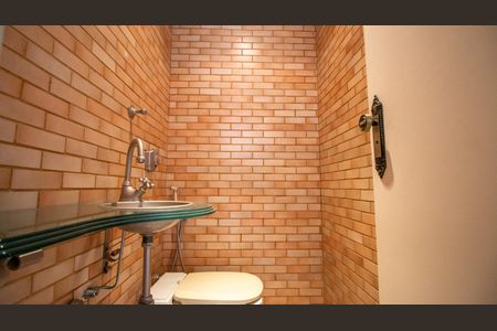 Apartamento à venda com 136m², 5 quartos e 1 vagaLavabo