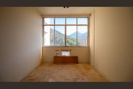 Apartamento à venda com 136m², 5 quartos e 1 vagaQuarto 1